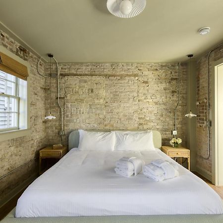 Historic B&B King Suite- Walk To King Charleston Dış mekan fotoğraf